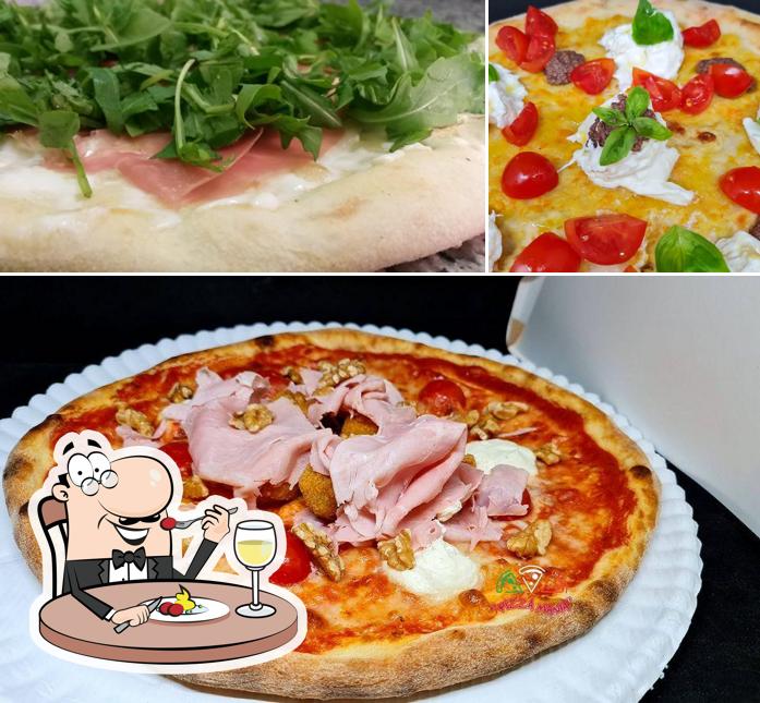Platti al Pizzamania Lecco pizzeria d'asporto e consegna a domicilio