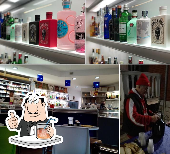Questa è la immagine che presenta la bevanda e interni di IQOS PARTNER - Bar Tabaccheria Peter Pan Ricevitoria Fava, Lucrezia di Cartoceto