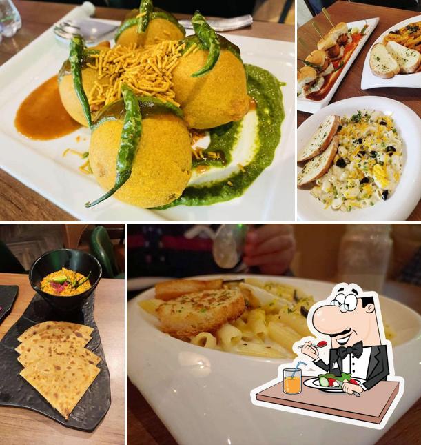 Food at Farzi Cafe, Lucknow
