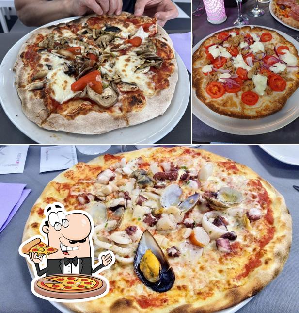 A Pizzeria Ristorante Fronte Mare, puoi provare una bella pizza A Pizzeria Ristorante Fronte Mare, puoi provare una bella pizza