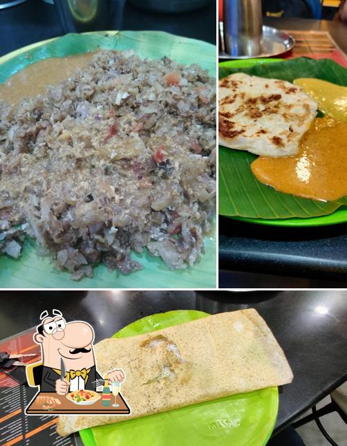 Food at Ceylon Parotta