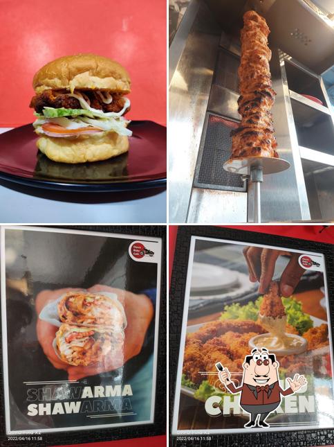 Food at Classic Rider Café Thirumullaivayol