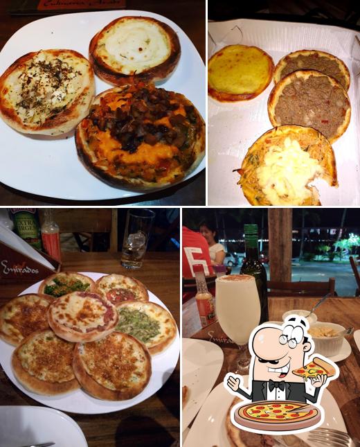 Experimente pizza no Sathar Esfiharia Cervejaria