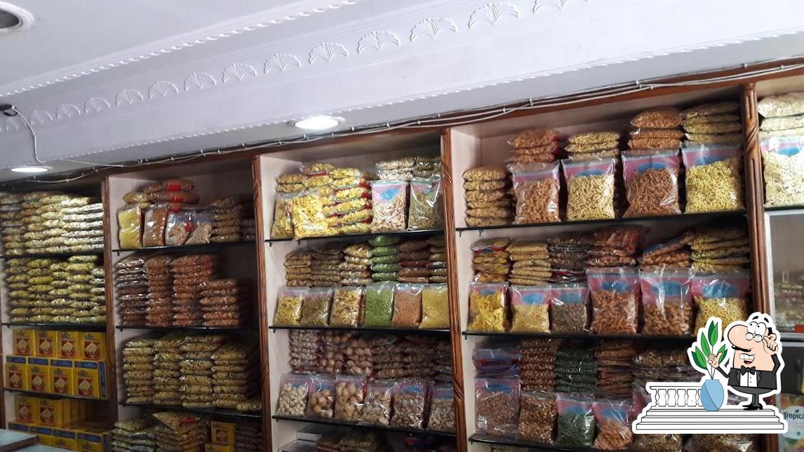 You can get some fresh air outside Fakira Chanachur