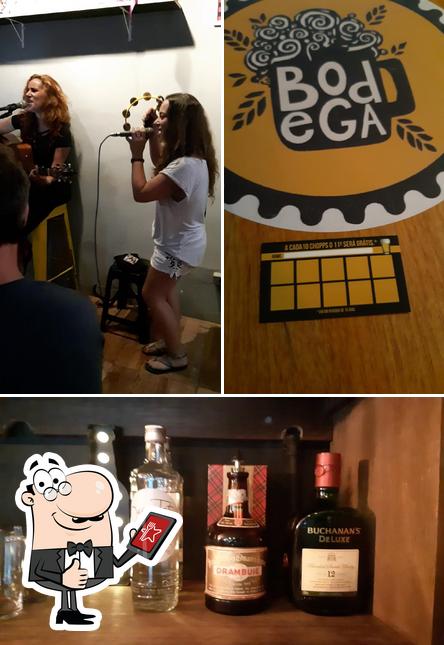 Look at the image of Bodega Bar Copacabana