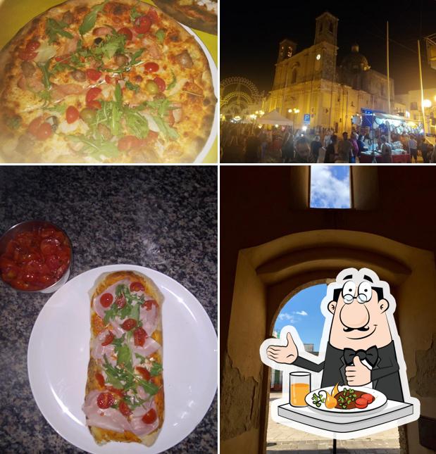 Pizzeria Del Castello si caratterizza per la cibo e esterno
