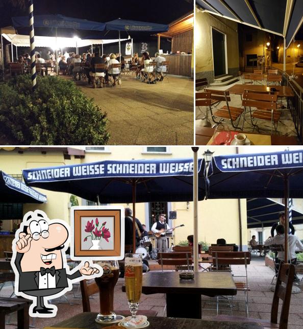 Dai un'occhiata agli interni di Birreria Cassina