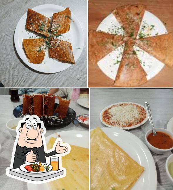 Meals at GJ-5 Fancy Dhosa