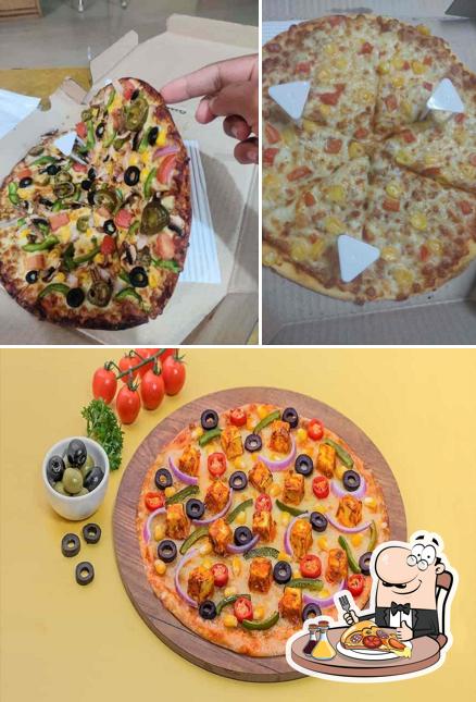 Order various variants of pizza