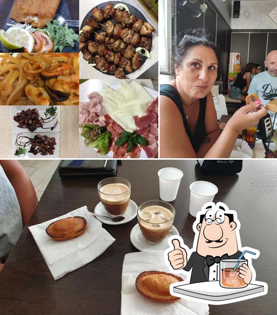 La foto di bevanda e cibo da Gyando Café di Peluso Emanuele