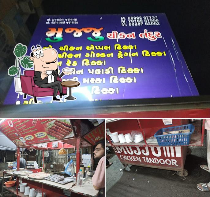 The interior of Mujju Chicken Tandoor
