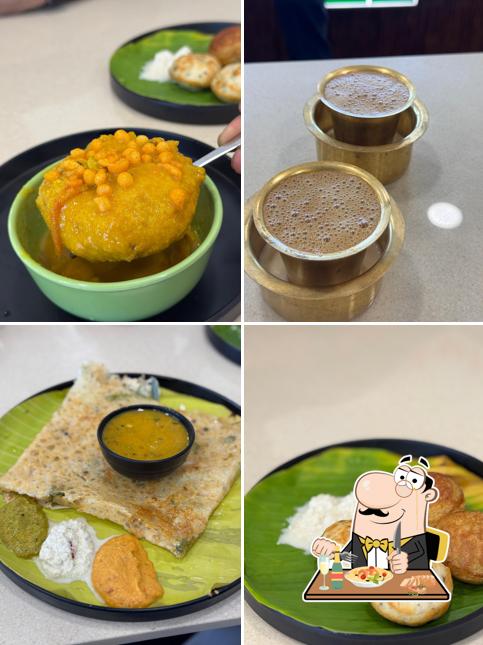 Meals at Thennattu cafe