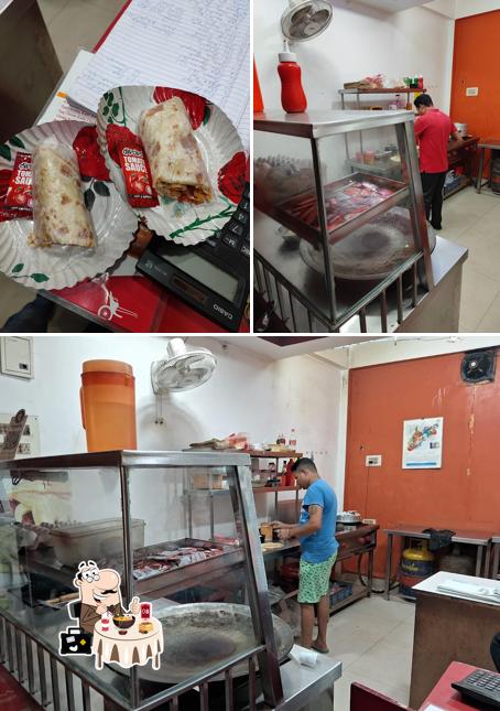 Food at Kolkata Roll