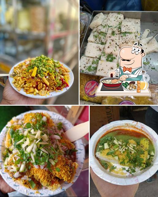Fried rice at Gujrati Namkeen & Bakers