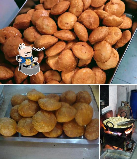Food at Lal Balti Aloo Kachori, Rambag