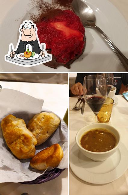 Platti al Ristorante Cavalier Saltini