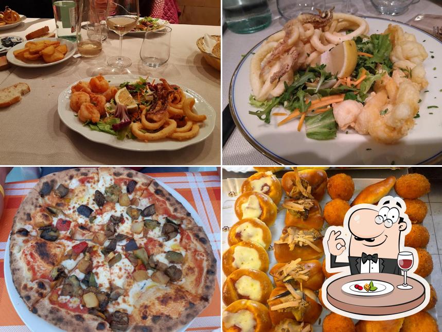 Un Tavolino Sullo Stretto