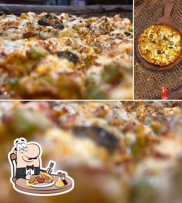 Try out pizza at GapShap