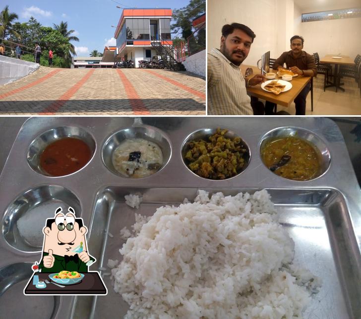 This is the image depicting food and exterior at Ponkunnam Aryaas Hotel