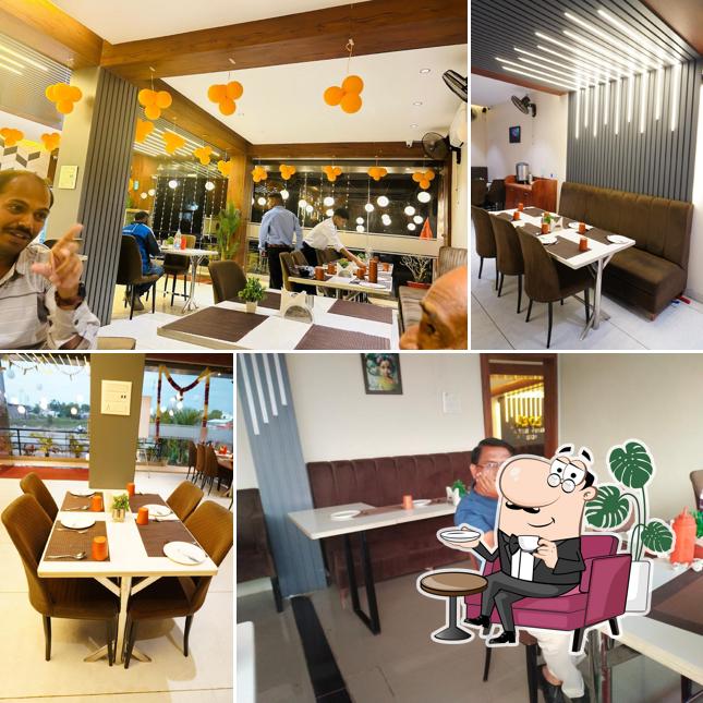 Anandi Restaurant (Pure Veg)