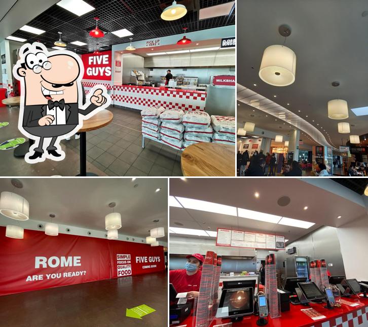Gli interni di Five Guys Rome Termini