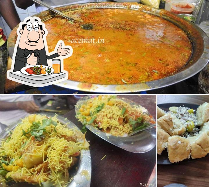 Food at Kolkata Chat