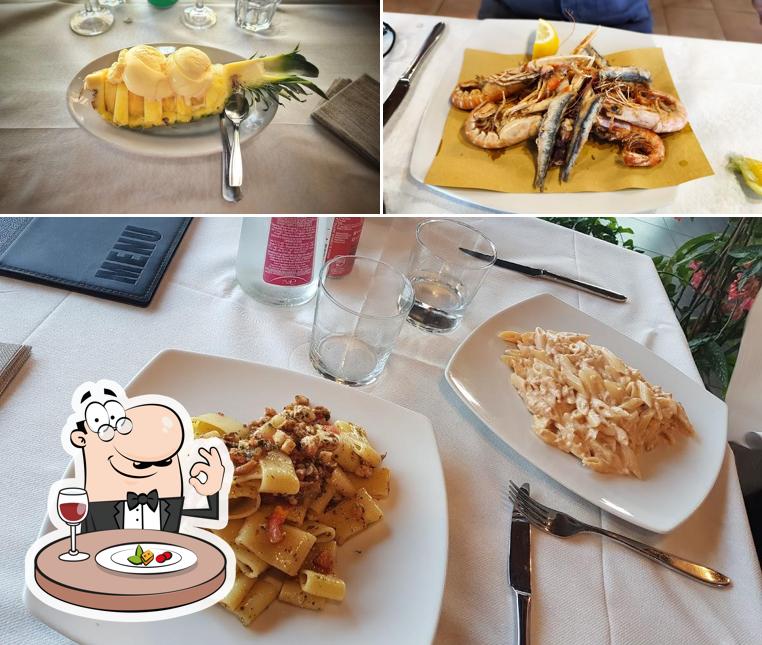 Platti al Ristorante Pizzeria L'officina