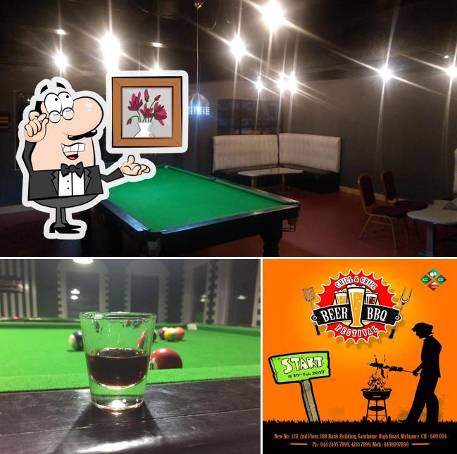 The interior of Chill & Grill