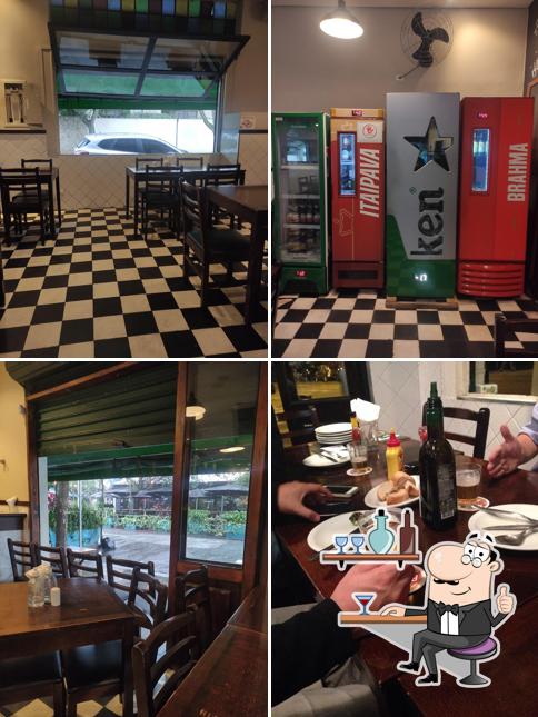 Check out how Rasgueira looks inside