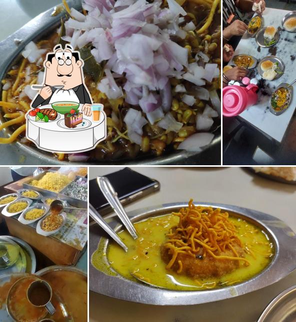 Hot and sour soup at Jai shivshankar hotel alephata