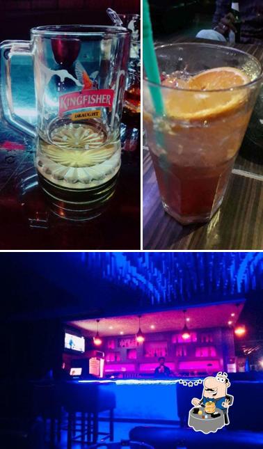 The image of Xtreme Sports Bar’s food and interior