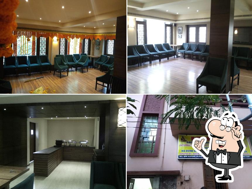 Zyka Restaurant & Bar