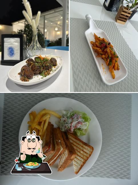 Meals at Bluebrick Cafe
