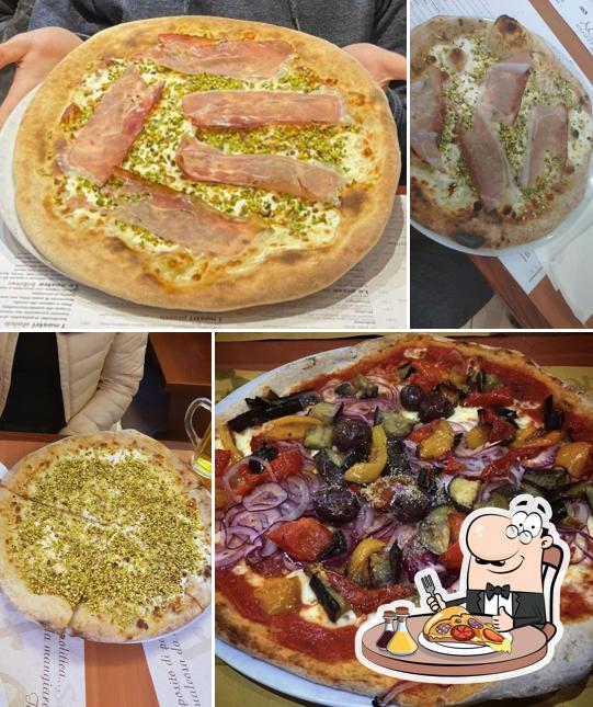 Prenditi una pizza a Pizzeria Milady a Trieste
