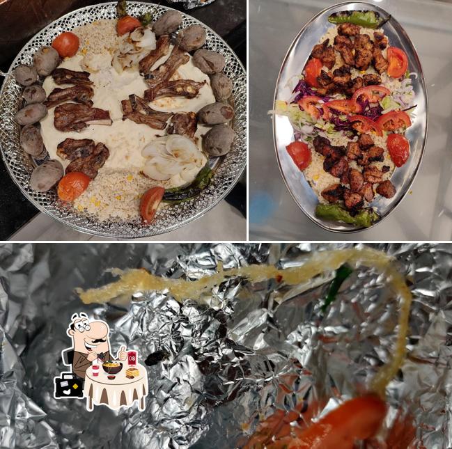 Platti al CİTY İSTANBUL 2 RISTORANTE TURCO CHEF RAMO