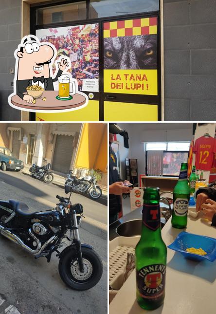 Puoi ordinare un rinfrescante bicchiere di birra chiara o scura