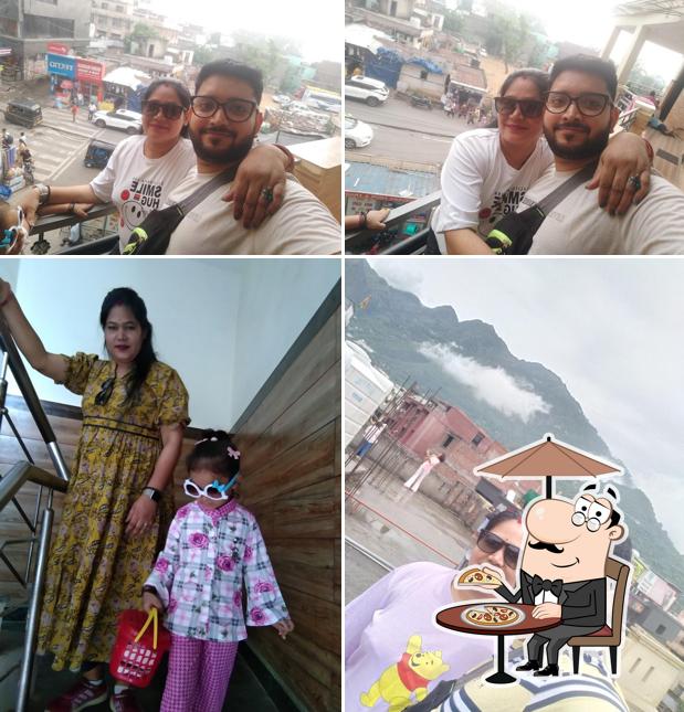 Parveen Vaishno Bhojnalaya