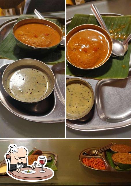 Food at Puliyogare Point
