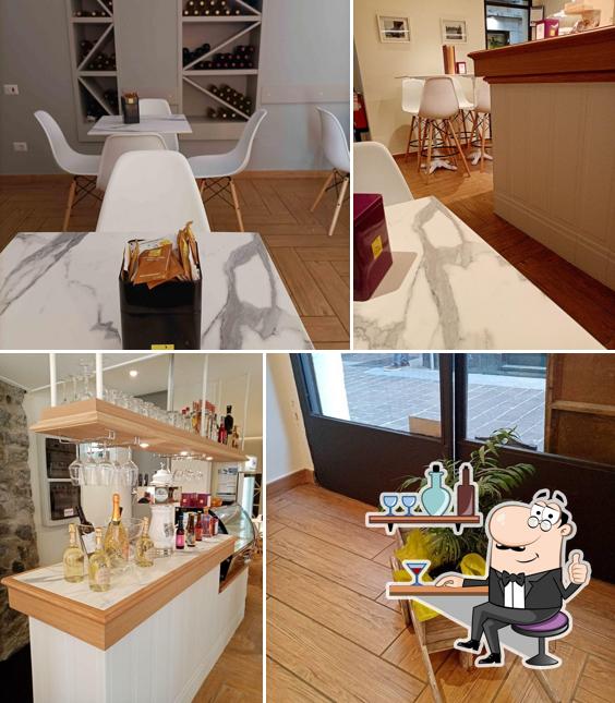 Gli interni di Caffetteria 800