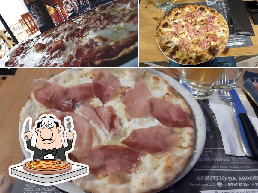 Scegli una pizza a Pizzeria Rio Loano