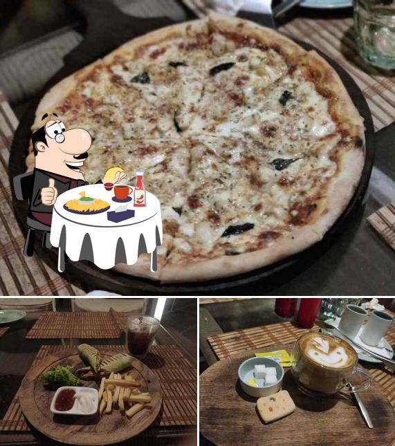 Cheese plate at Bagan : Poolside Cafe
