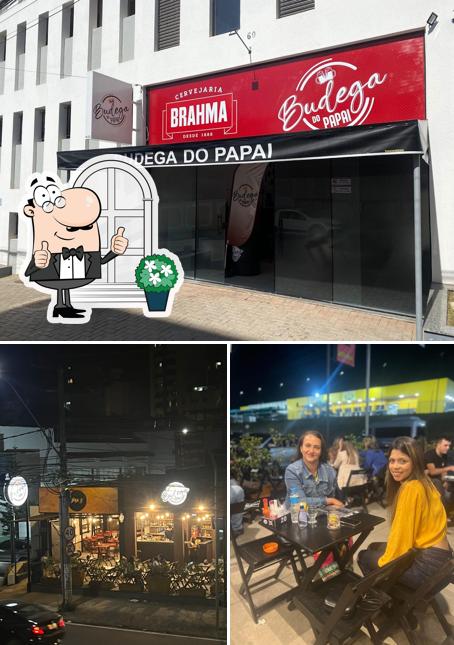 O exterior do Budega do Papai