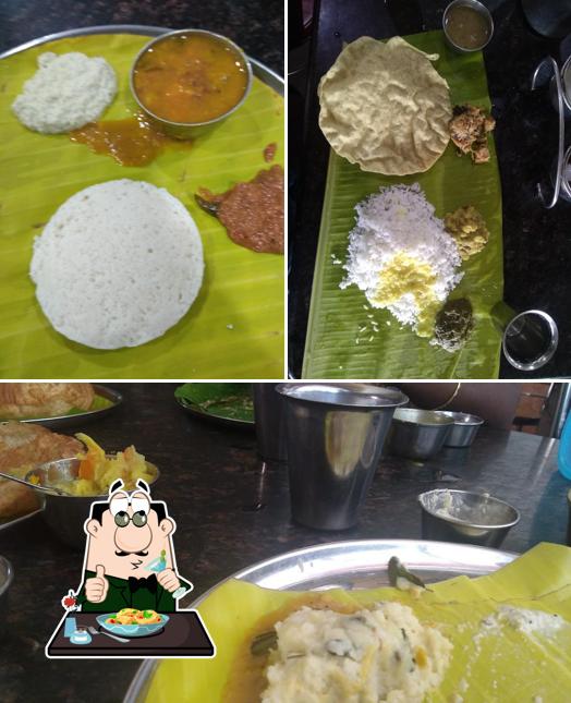 Food at Guru Amuthas