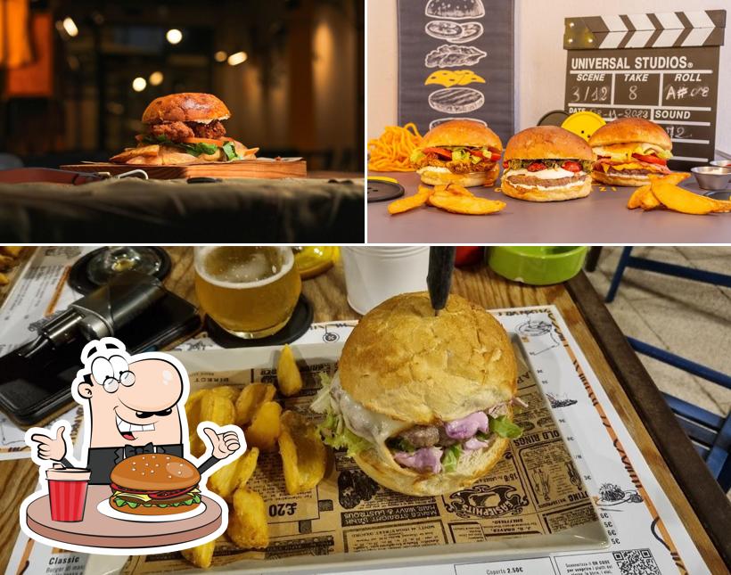 Ordina un hamburger a La Merceria - Hamburger, Panini, Braceria e Cocktail Bar