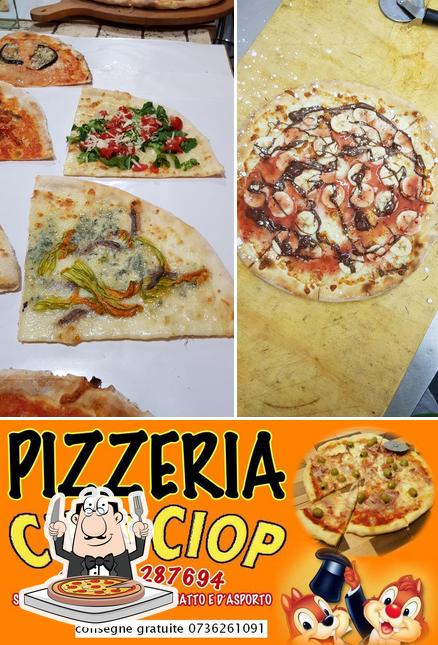 Scegli una pizza a Pizzeria Cip & Ciop