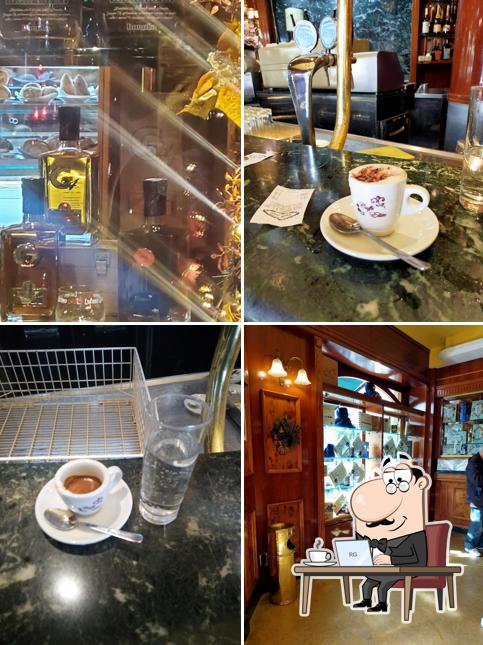Dai un'occhiata agli interni di Caffe' Elite