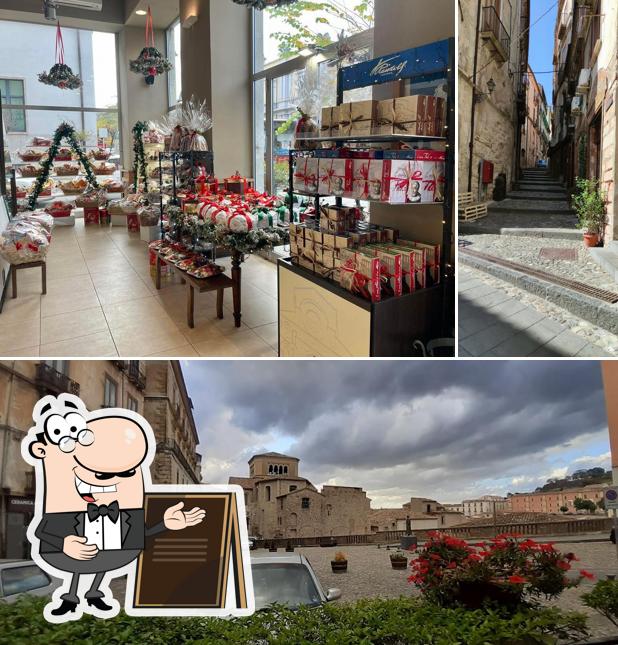 Guarda gli esterni di Gran Caffè Renzelli