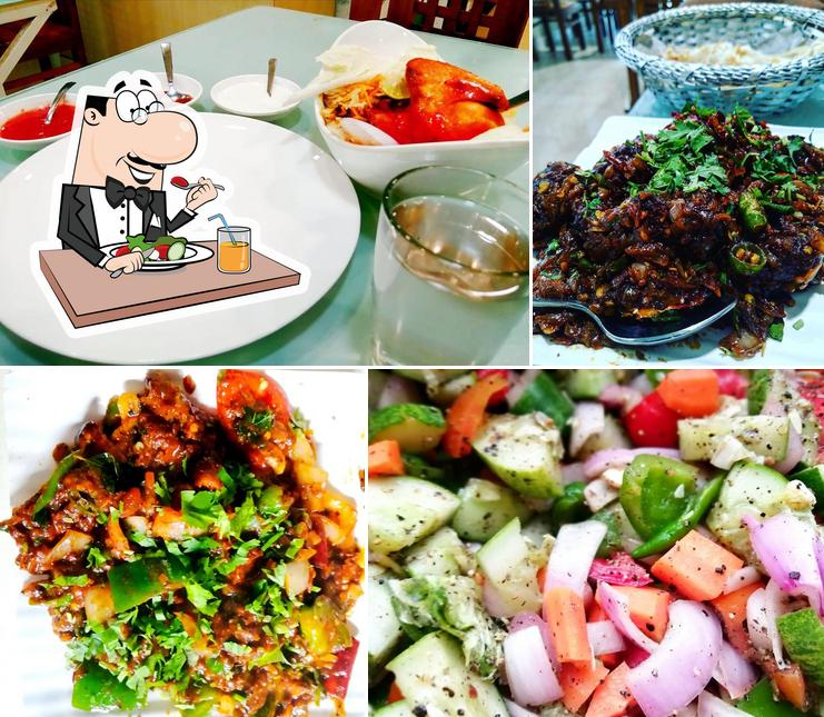 ഫുഡ് സ്ക്വയർ റെസ്റ്റോറന്റ് Mananthavady