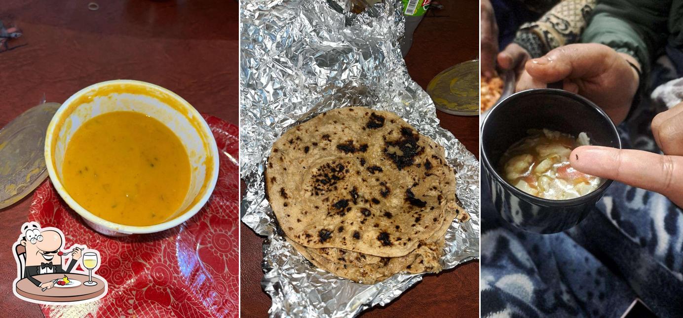 Food at Rajasthani Bhojnalaya