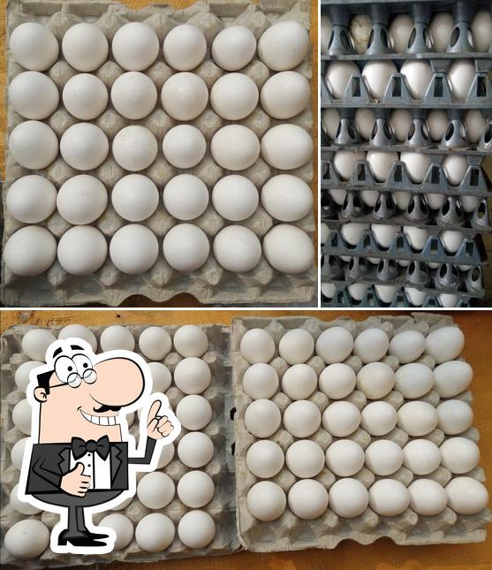 Look at the picture of bhatia EGG shop Yr bhulna mt aana